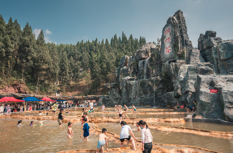 门票预订购票须知景点特色龙湖· 蝴蝶谷,一家人的乐园蝴蝶谷位于达州