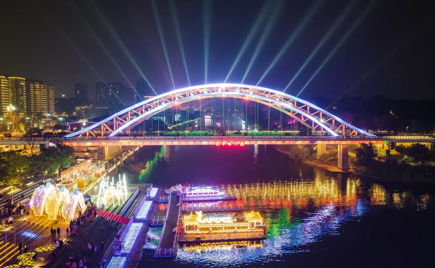 夜游釜溪